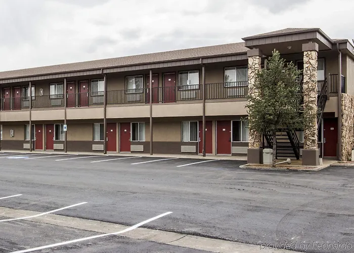 Econo 2* Flagstaff